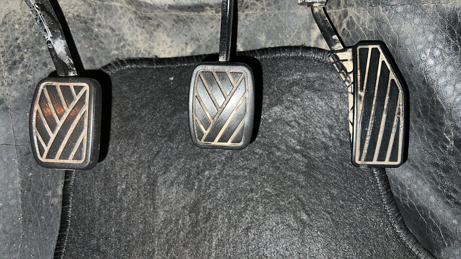 Used 2018 Maruti Suzuki Baleno Zeta 1.2 Petrol Manual interior PEDALS VIEW