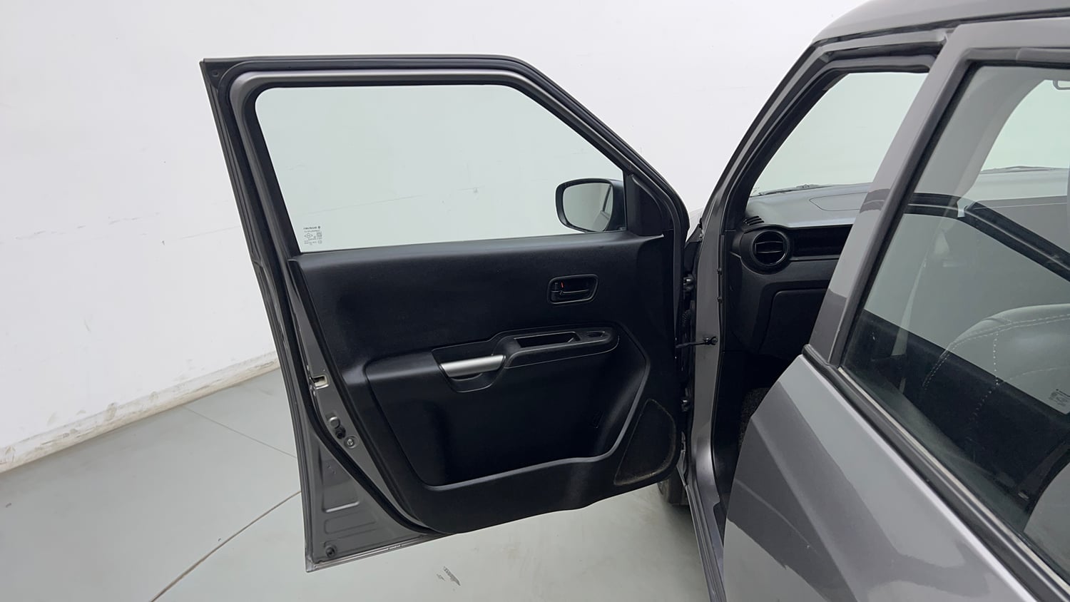 Used 2022 Maruti Suzuki Ignis Sigma 1.2 MT Petrol Manual interior LEFT FRONT DOOR OPEN VIEW