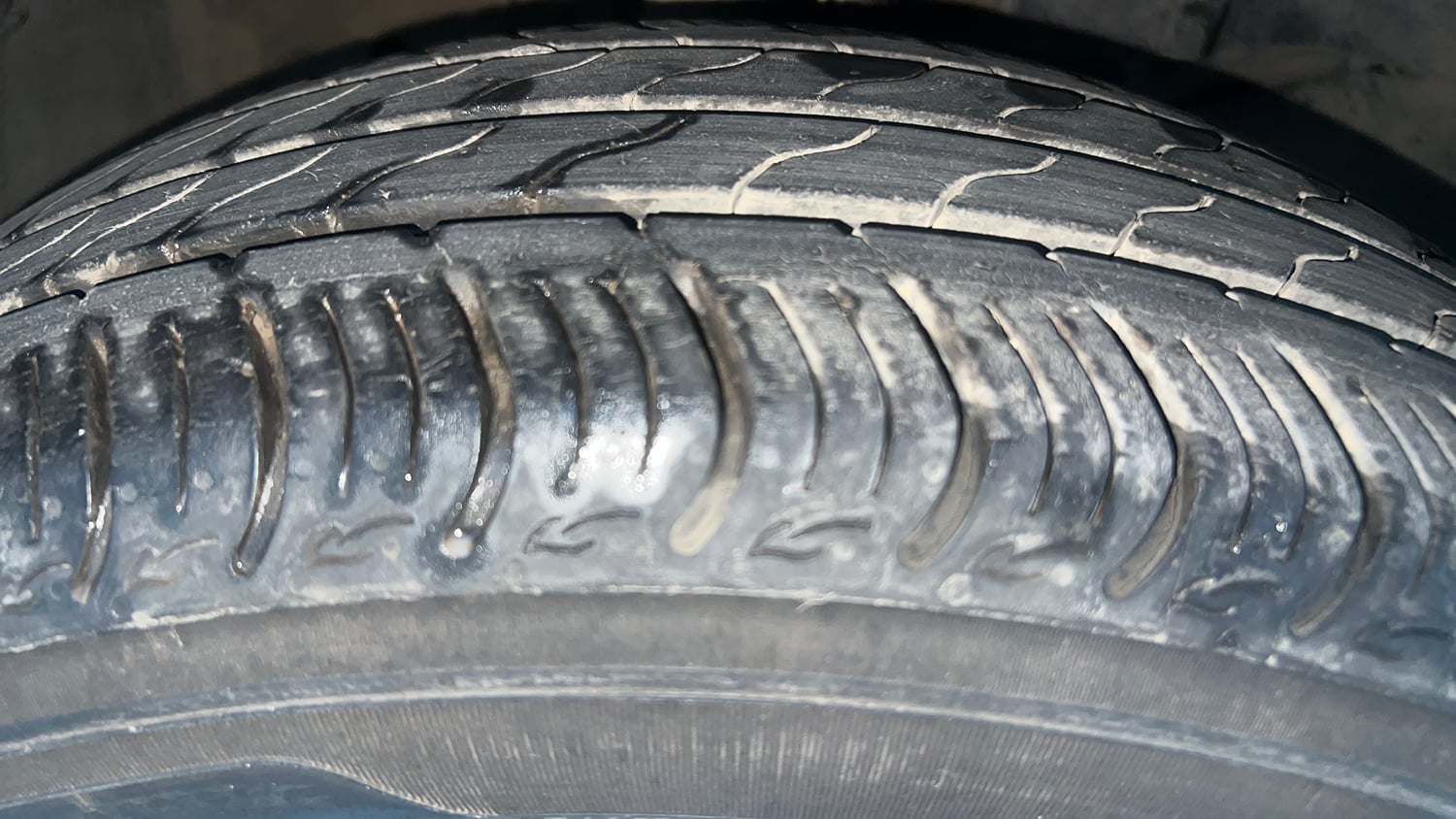 Used 2020 Honda Amaze 1.2 VX MT Petrol Petrol Manual tyres RIGHT FRONT TYRE TREAD VIEW