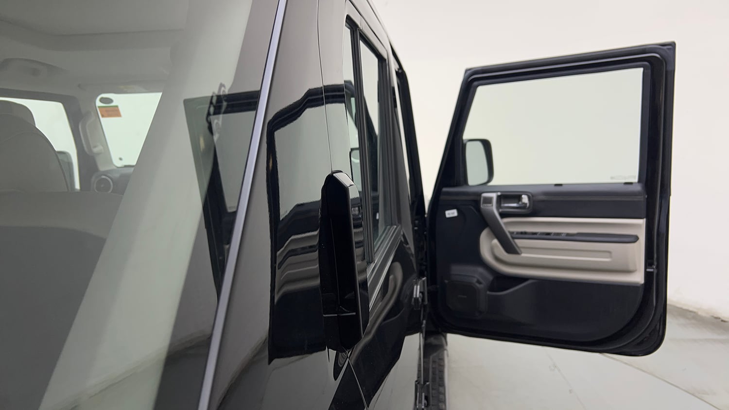 Used 2025 Mahindra Thar Roxx AX7 L Diesel AT 2WD Diesel Automatic interior RIGHT FRONT DOOR OPEN VIEW