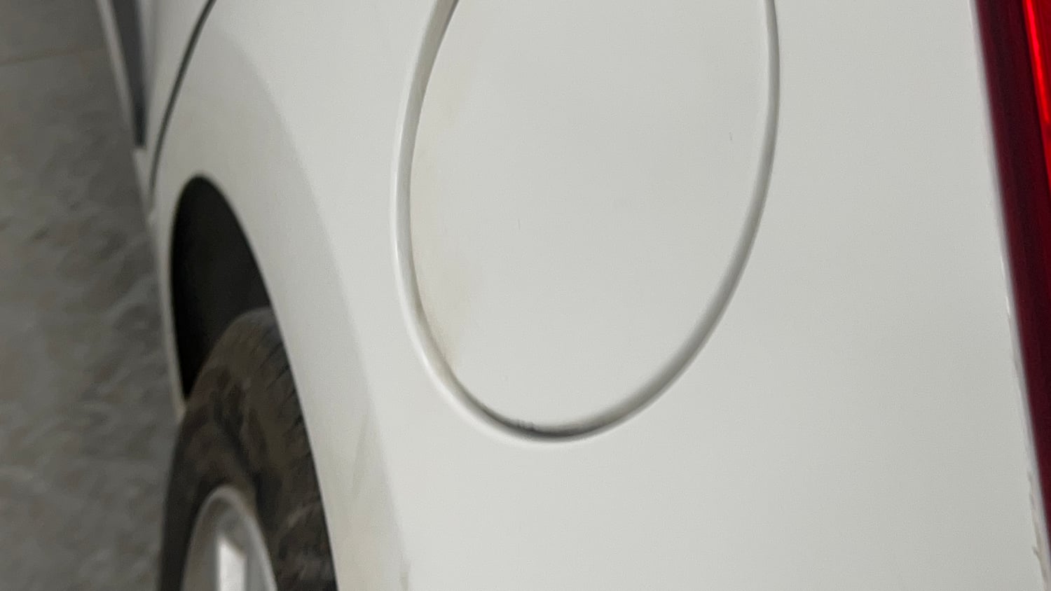 Used 2015 Hyundai Grand i10 Asta AT 1.2 Kappa VTVT Petrol Automatic dents MINOR DENT