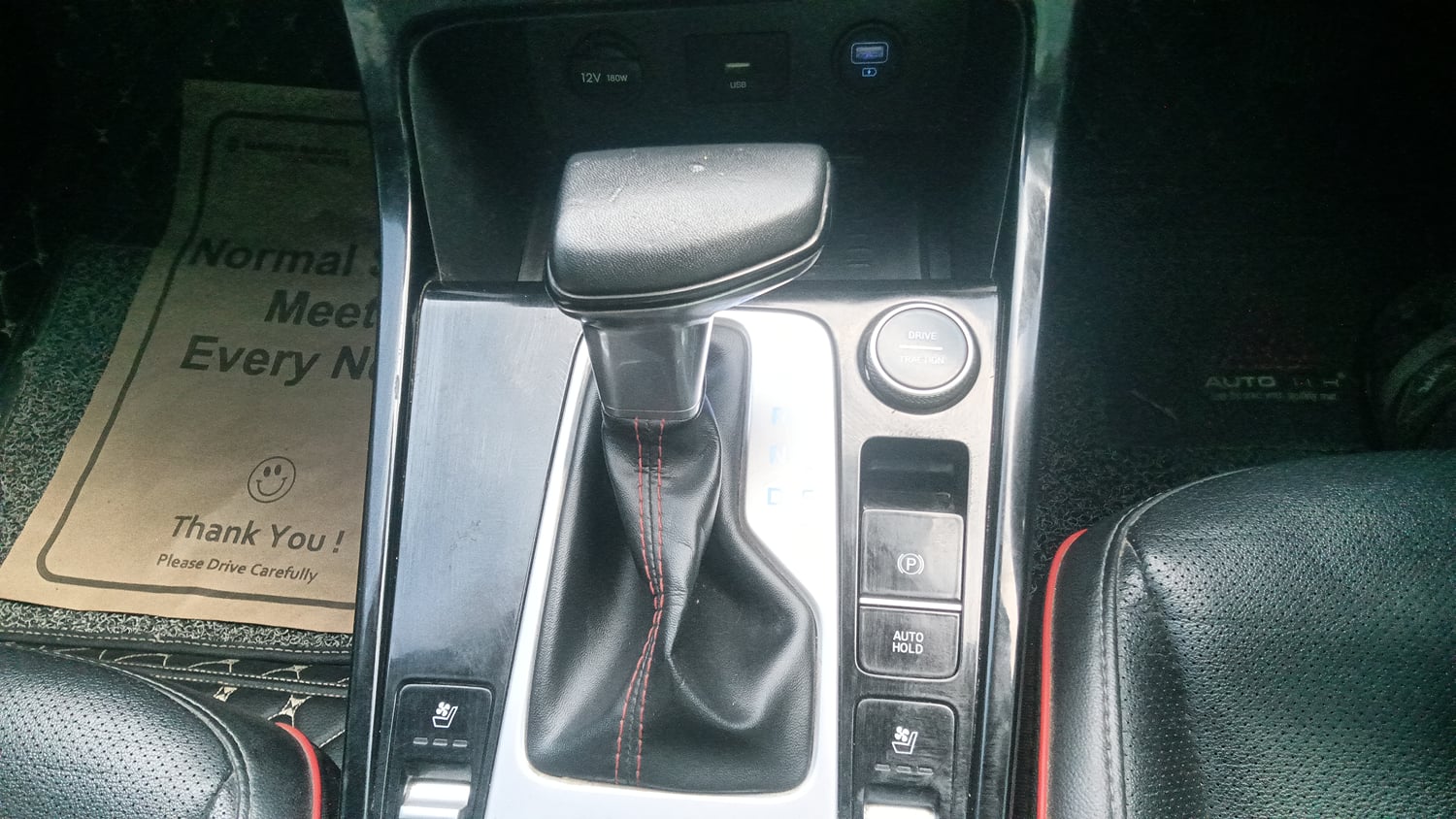 Used 2022 Hyundai Creta SX (O) 1.5 Diesel Automatic knight Diesel Automatic interior GEAR  KNOB VIEW