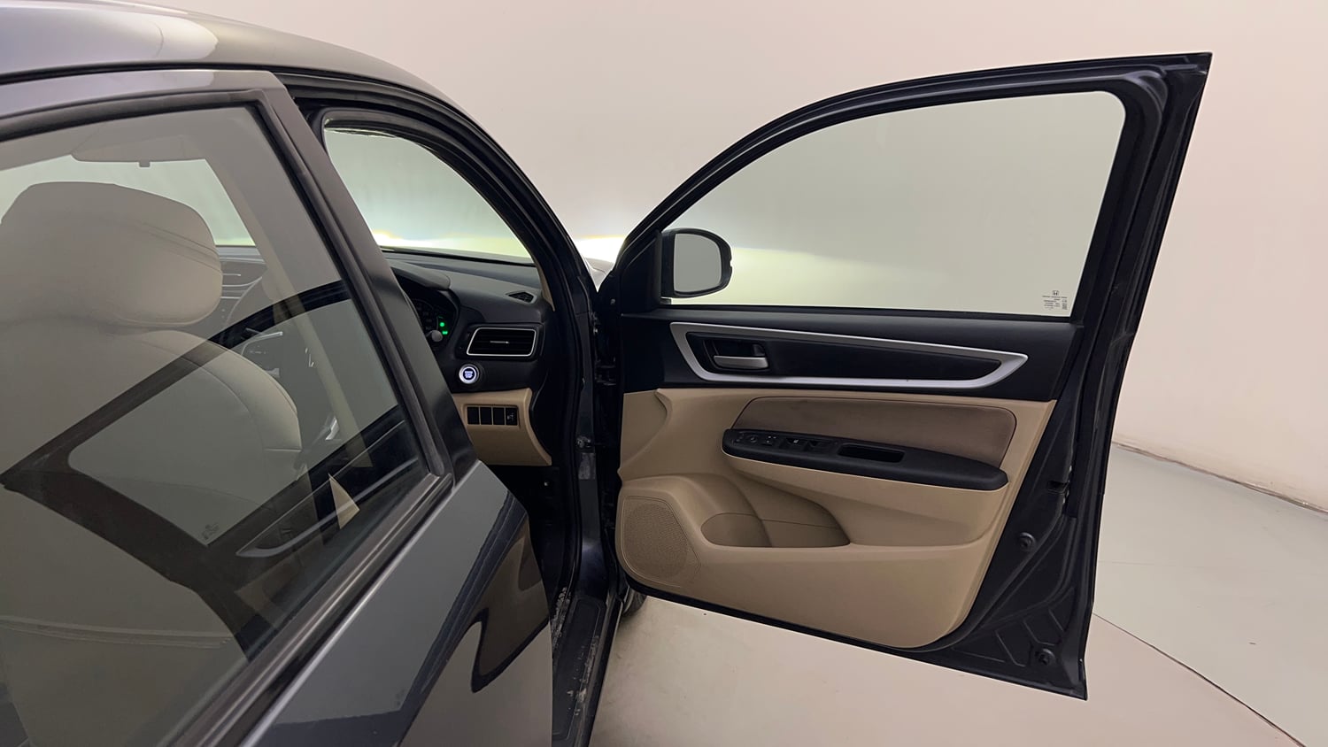 Used 2021 Honda Amaze VX MT 1.5 Diesel Diesel Manual interior RIGHT FRONT DOOR OPEN VIEW