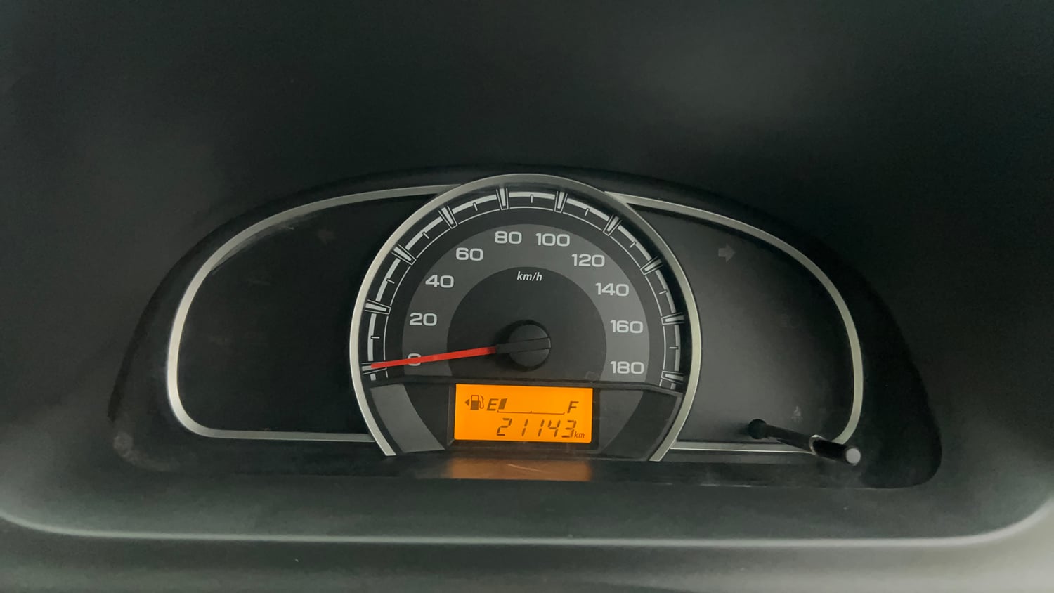 Used 2017 Maruti Suzuki Alto 800 LXi Petrol Manual interior CLUSTERMETER VIEW