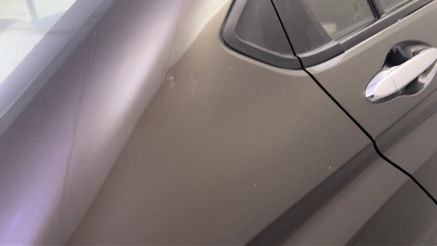 Used 2016 Honda City V Petrol Manual dents MINOR DENT