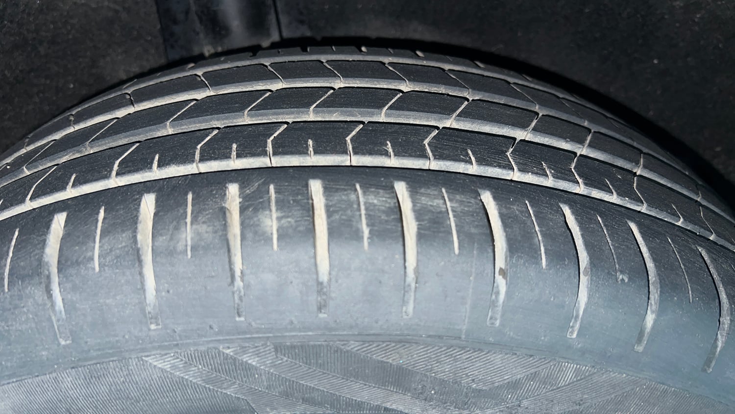 Used 2019 Toyota Glanza G Petrol Manual tyres RIGHT REAR TYRE TREAD VIEW