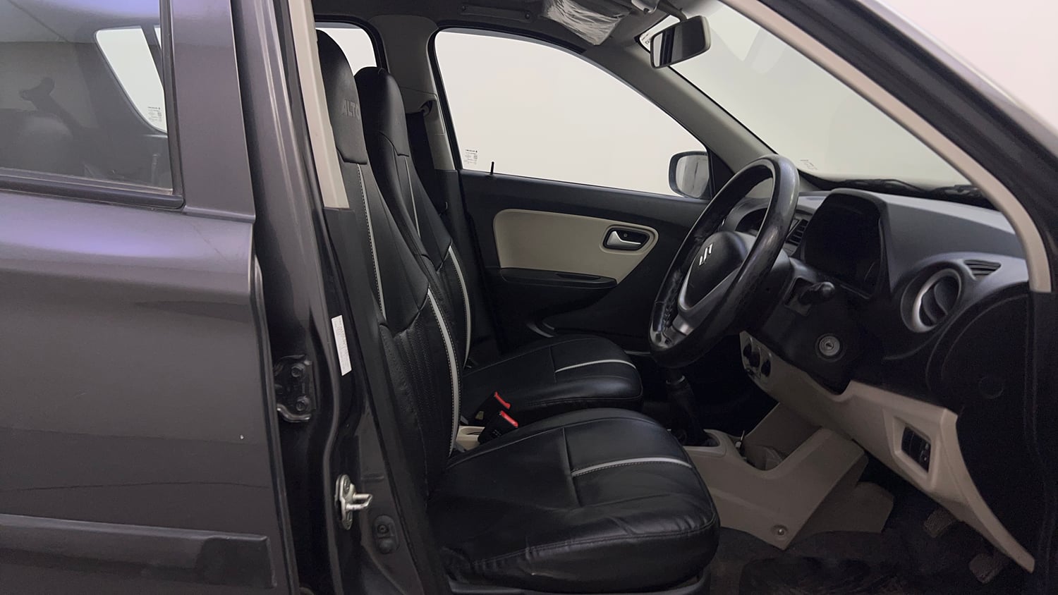 Used 2020 Maruti Suzuki Alto 800 VXi Petrol Manual interior RIGHT SIDE FRONT DOOR CABIN VIEW