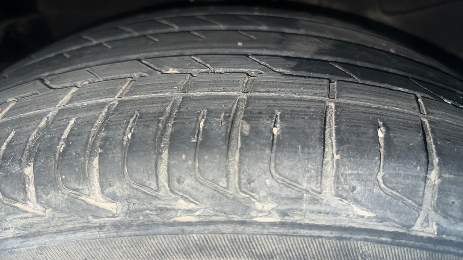 Used 2019 Tata Nexon XZA Plus Petrol Petrol Automatic tyres RIGHT REAR TYRE TREAD VIEW