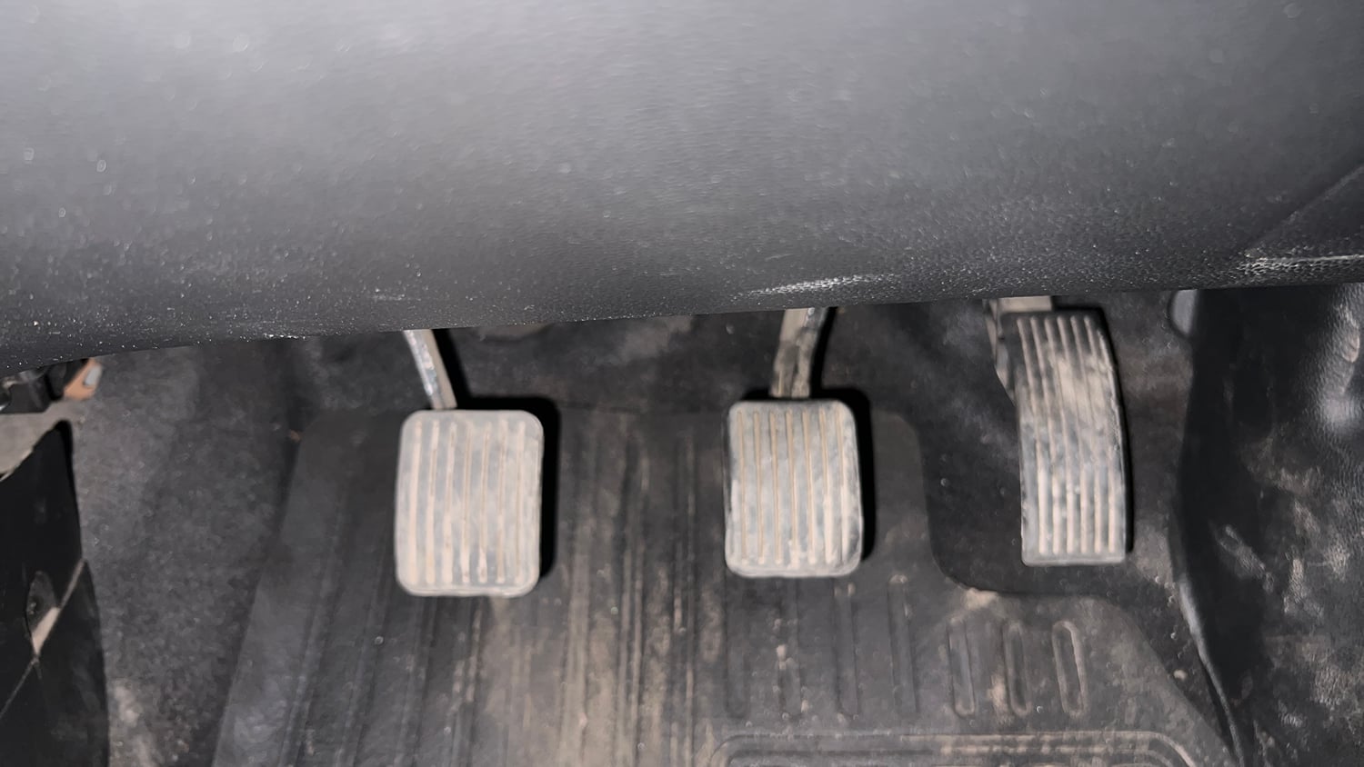 Used 2017 Hyundai Grand i10 Sportz (O) 1.2 Kappa VTVT Petrol Manual interior PEDALS VIEW