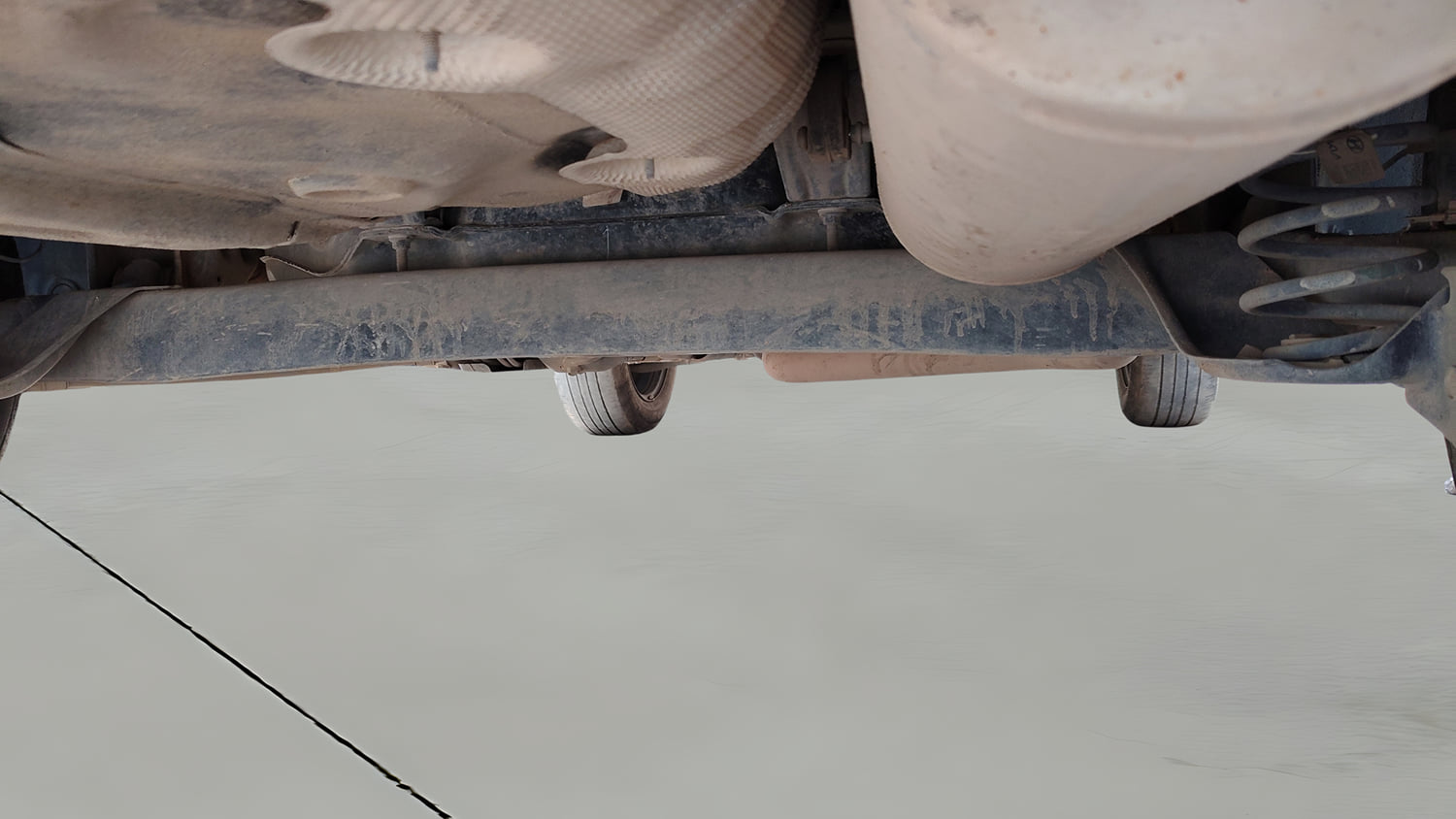 Used 2022 Hyundai Venue SX 1.0 Turbo Petrol Manual extra REAR UNDERBODY VIEW (TAKEN FROM REAR)