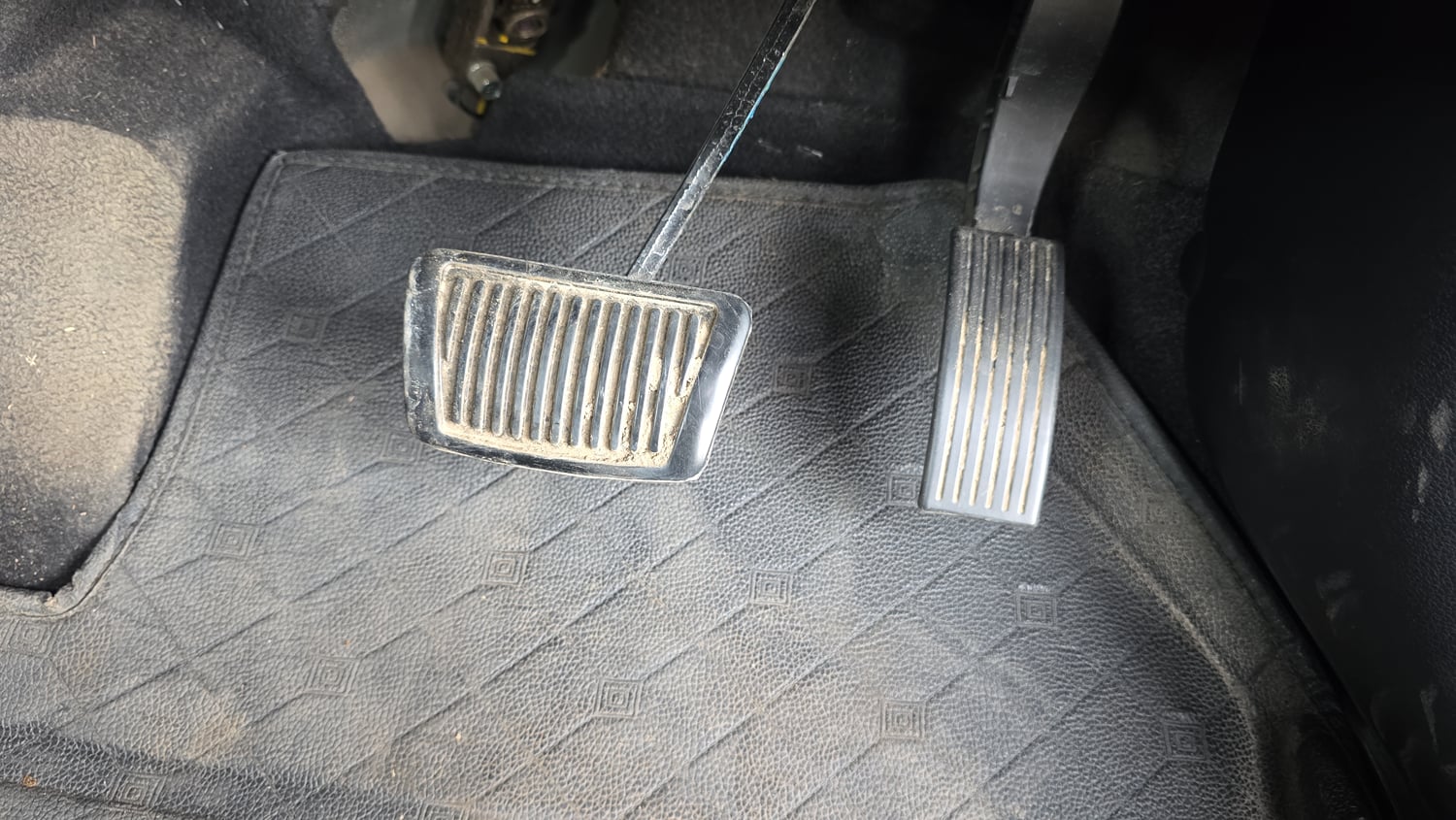 Used 2023 Hyundai New i20 Sportz 1.2 IVT Petrol Automatic interior PEDALS VIEW
