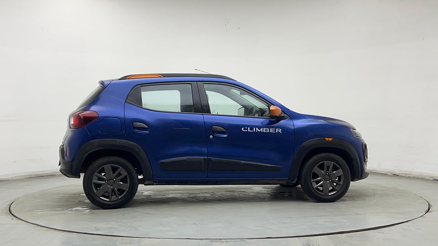 Used 2020 Renault Kwid CLIMBER 1.0 AMT Opt Petrol Automatic exterior RIGHT SIDE VIEW