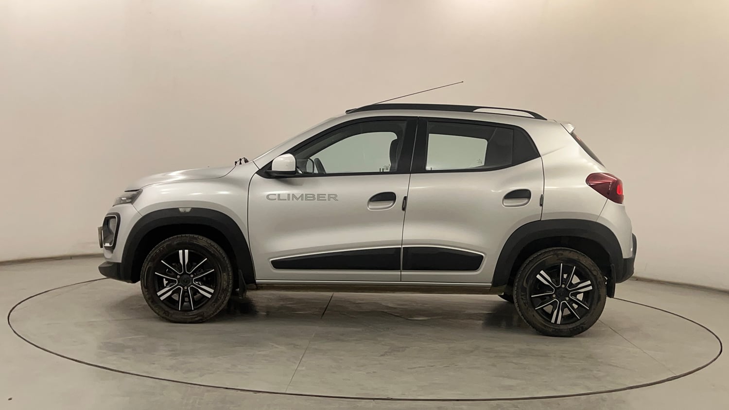 Used 2022 Renault Kwid CLIMBER AMT Petrol Automatic exterior LEFT SIDE VIEW