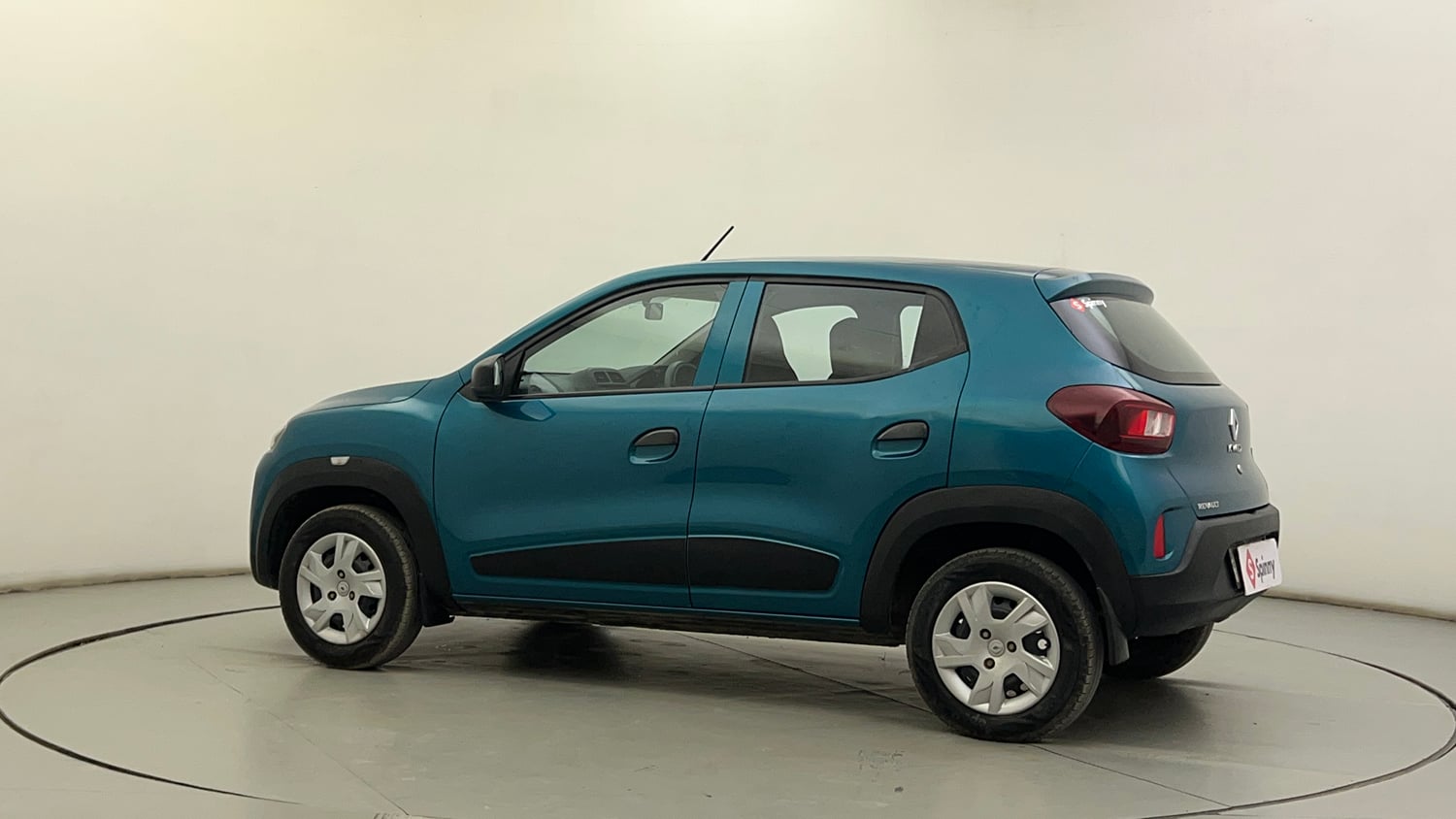 Used 2021 Renault Kwid RXL Petrol Manual exterior LEFT REAR CORNER VIEW