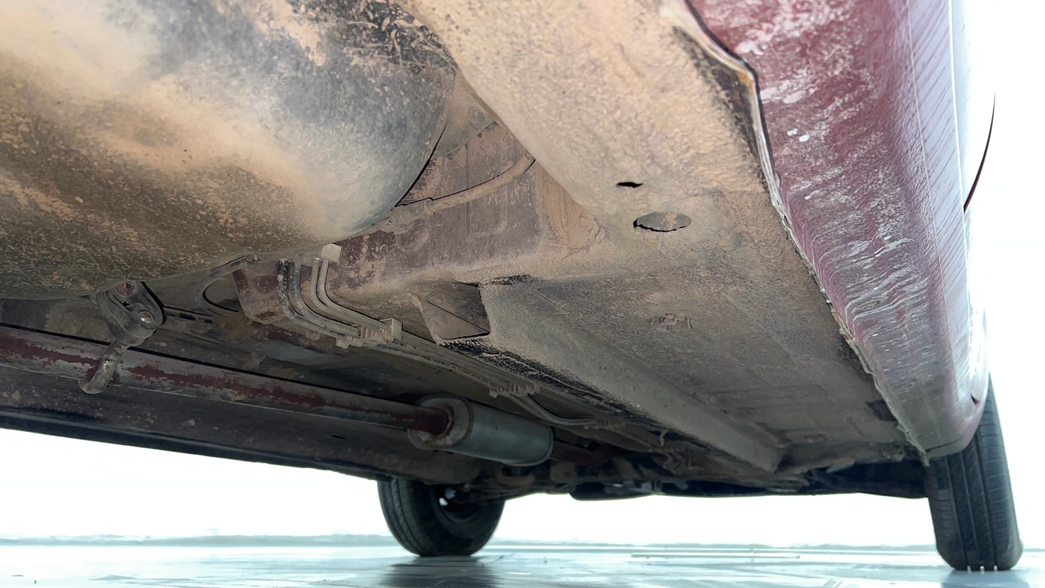 Used 2016 Datsun Redi-GO T (O) Petrol Manual extra REAR RIGHT UNDERBODY VIEW