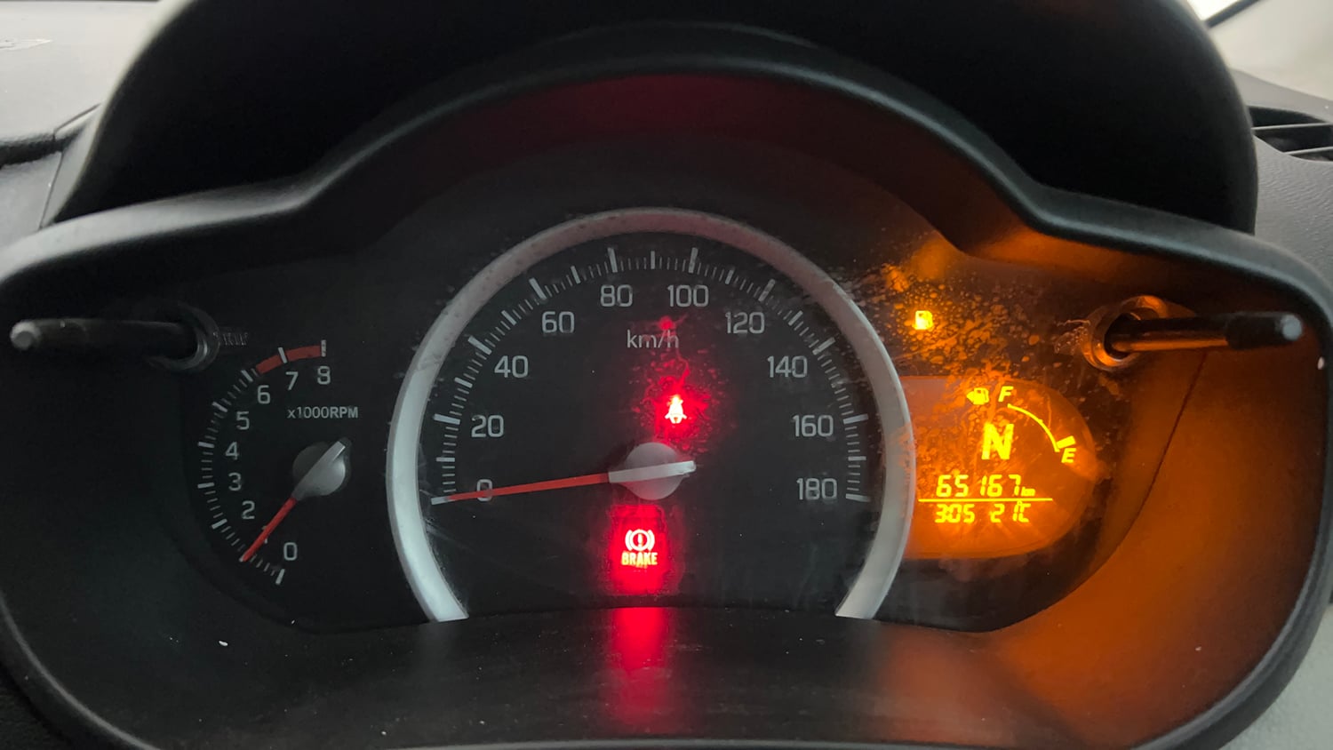Used 2016 Maruti Suzuki Celerio ZXi AMT Petrol Automatic interior CLUSTERMETER VIEW