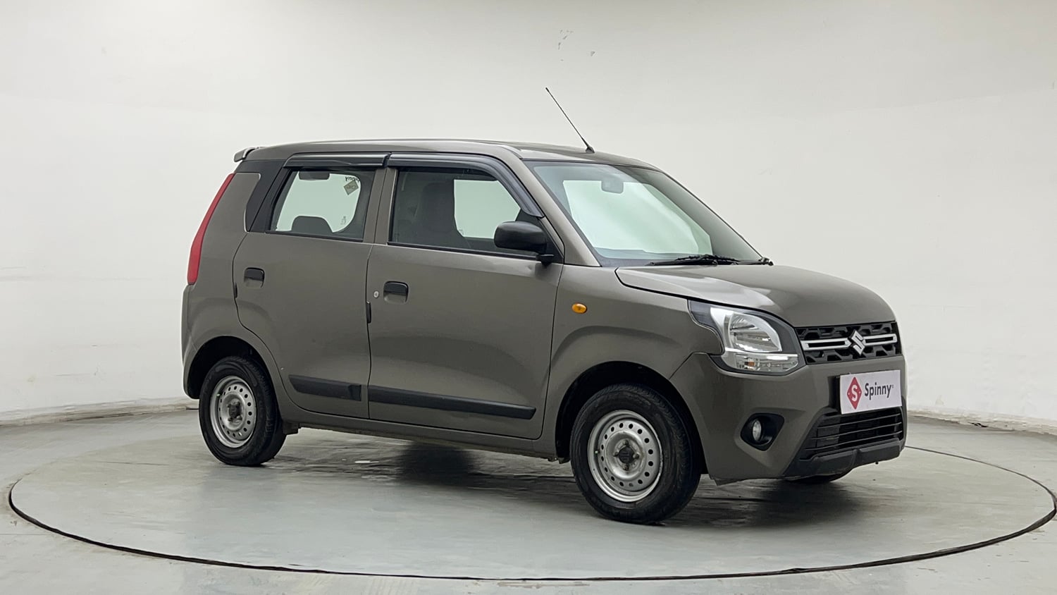 Used 2020 Maruti Suzuki Wagon R LXi (O) 1.0 CNG Cng Manual exterior RIGHT FRONT CORNER VIEW