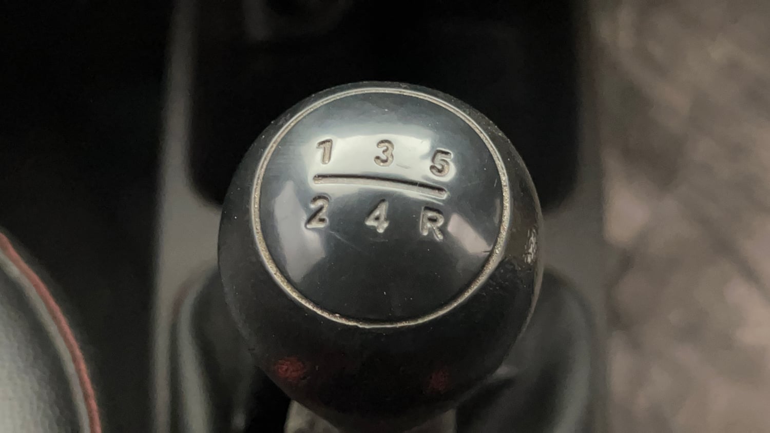 Used 2015 Hyundai Eon Magna + Petrol Manual interior GEAR  KNOB VIEW