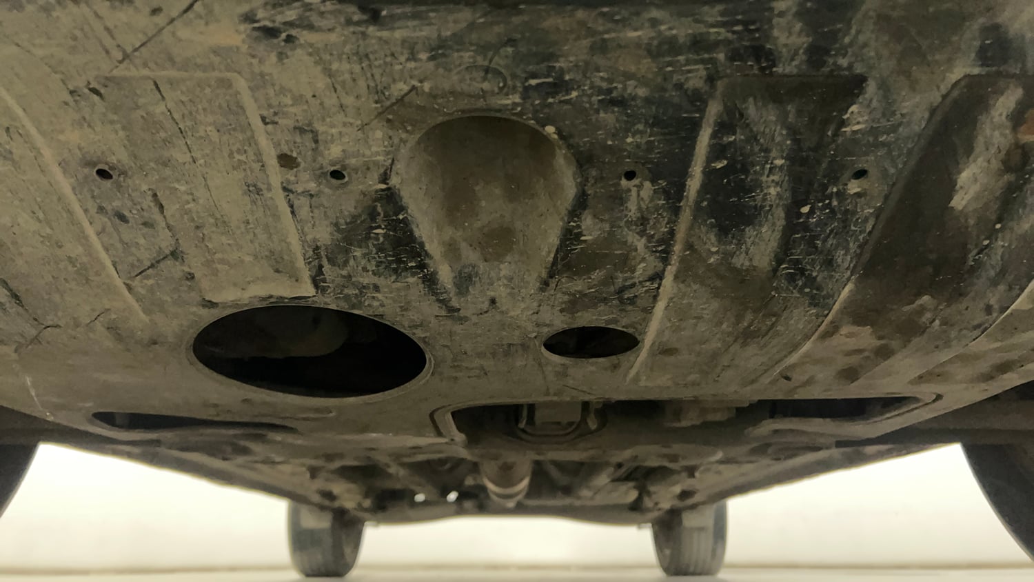 Used 2020 Hyundai Creta SX (O) 1.4 Turbo 7 DCT Petrol Automatic extra FRONT LEFT UNDERBODY VIEW