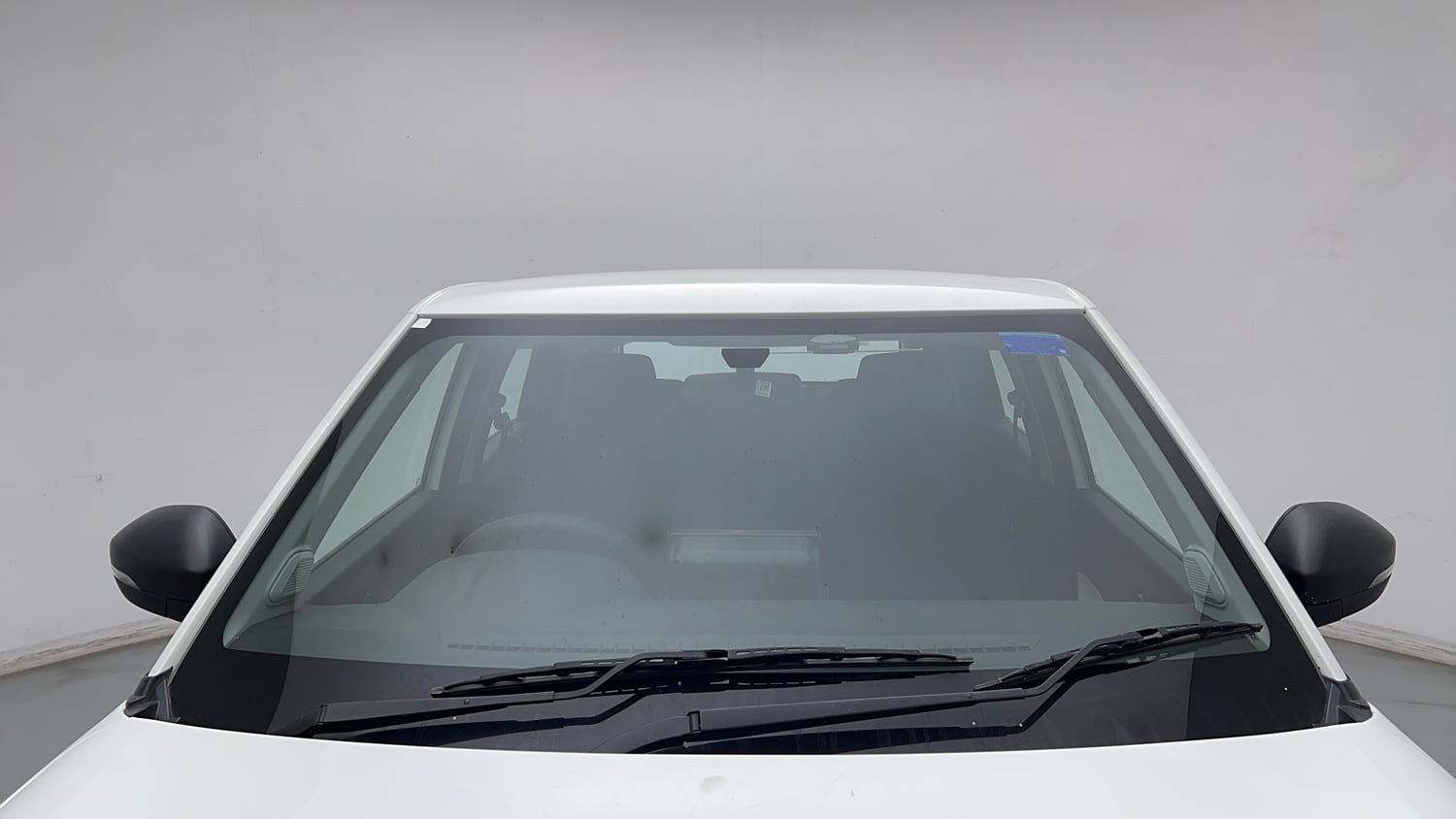 Used 2024 Tata Punch Pure MT Petrol Manual exterior FRONT WINDSHIELD VIEW