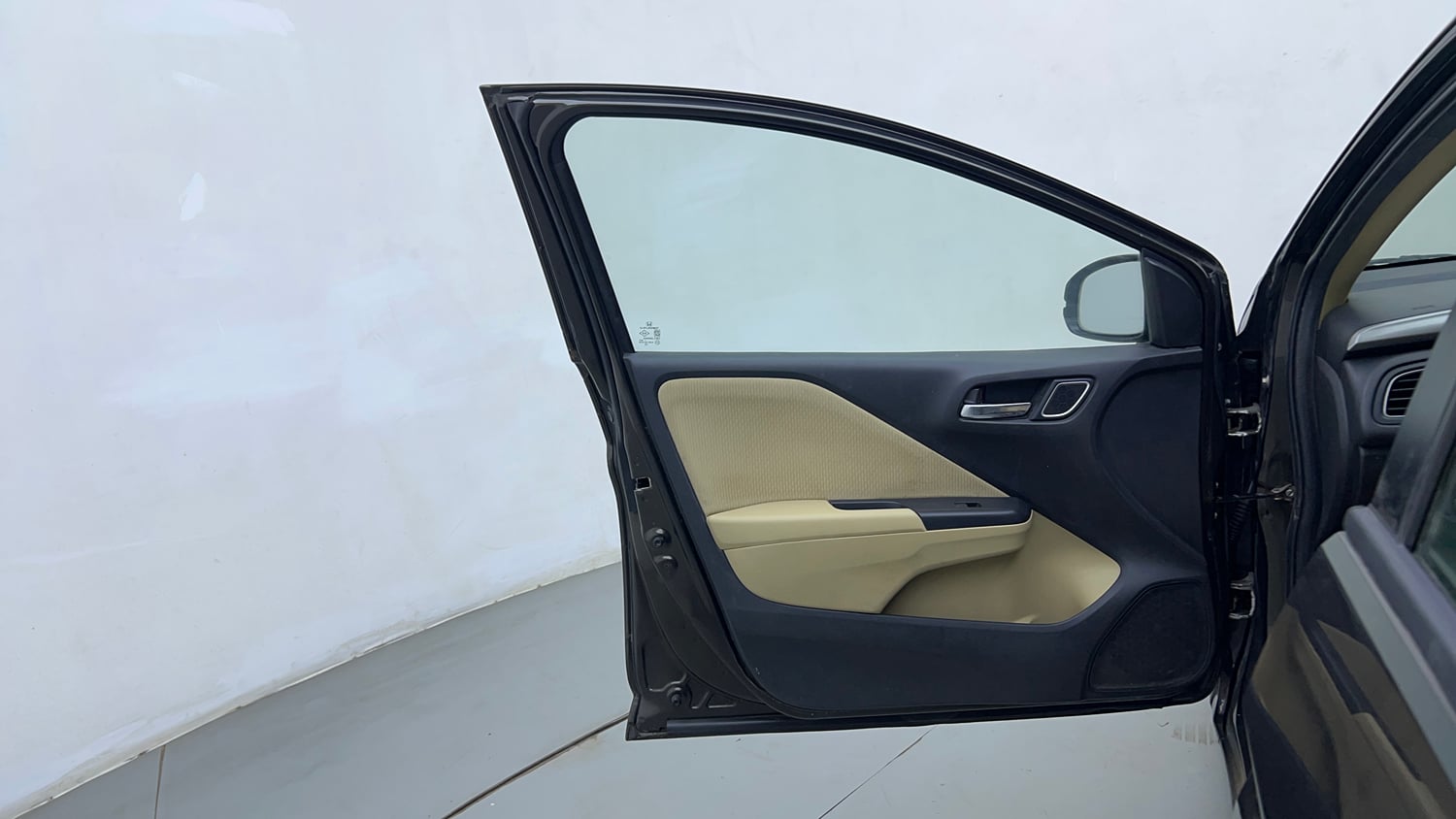 Used 2022 Honda City 4th Generation V Petrol Petrol Manual interior LEFT FRONT DOOR OPEN VIEW