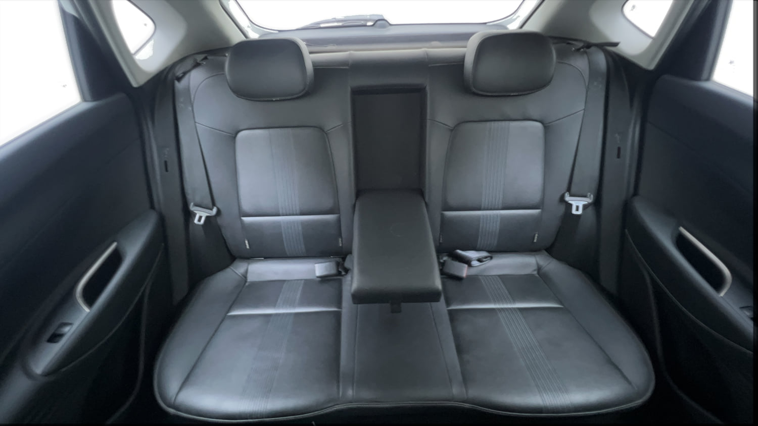 Used 2021 Hyundai New i20 Asta (O) 1.0 Turbo DCT Petrol Automatic interior REAR SEAT CONDITION VIEW