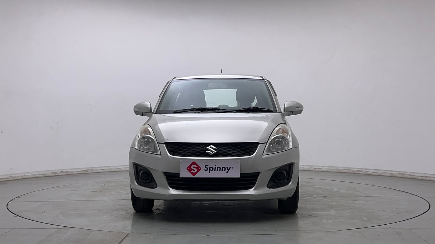 Used 2016 Maruti Suzuki Swift Lxi (O) Petrol Manual exterior FRONT VIEW