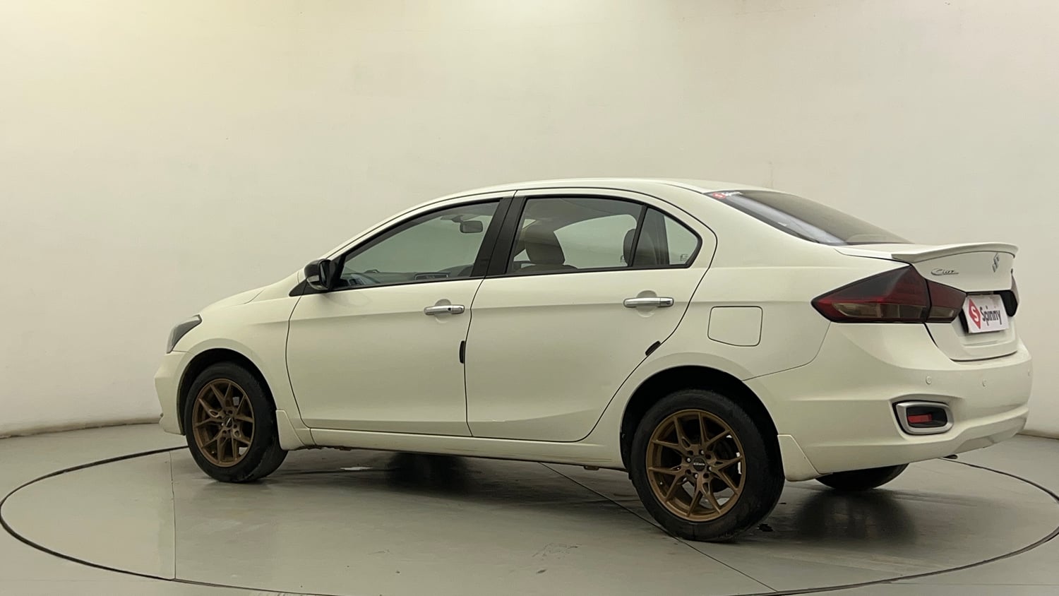 Used 2022 Maruti Suzuki Ciaz Zeta 1.5 Petrol Manual exterior LEFT REAR CORNER VIEW