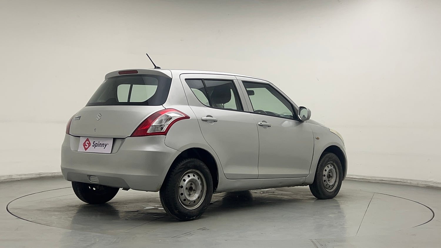 Used 2014 Maruti Suzuki Swift LXi Petrol Manual exterior RIGHT REAR CORNER VIEW
