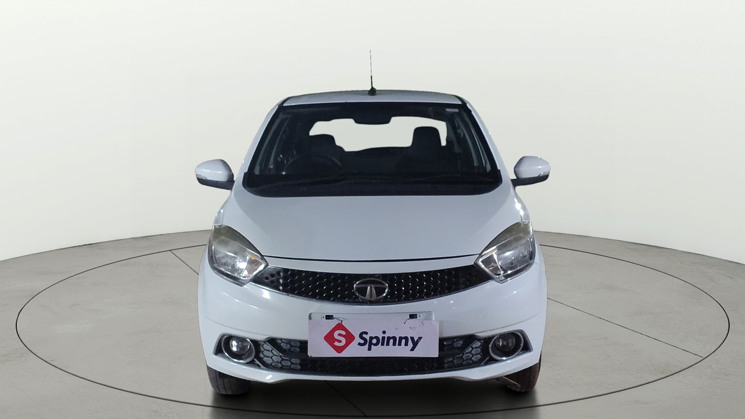 Used 2018 Tata Tiago Revotorq XZ Diesel Manual exterior FRONT VIEW