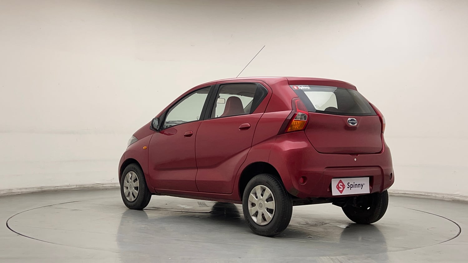 Used 2016 Datsun Redi-GO T (O) Petrol Manual exterior LEFT REAR CORNER VIEW