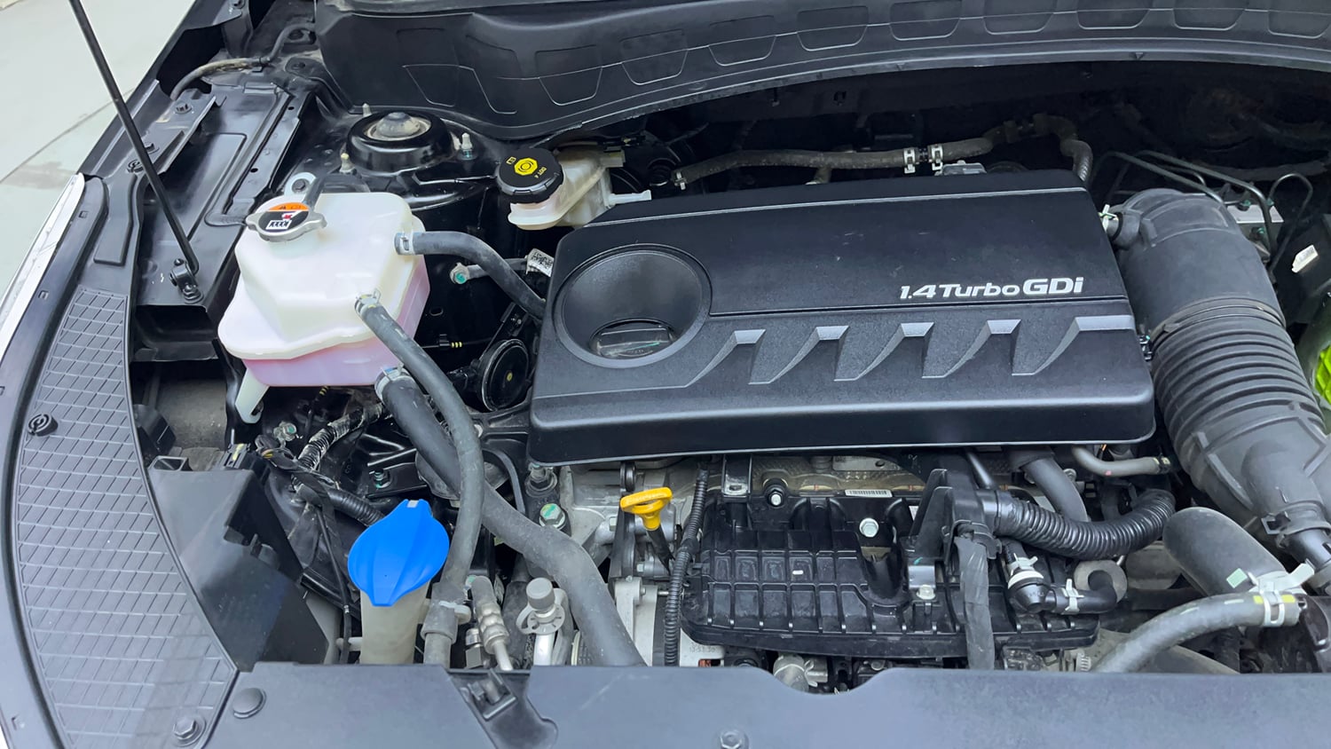 Used 2019 kia Seltos GTX DCT 1.4 Petrol Automatic engine ENGINE RIGHT SIDE VIEW