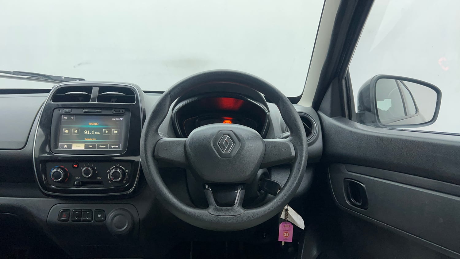 Used 2016 Renault Kwid RXT Petrol Manual interior STEERING VIEW