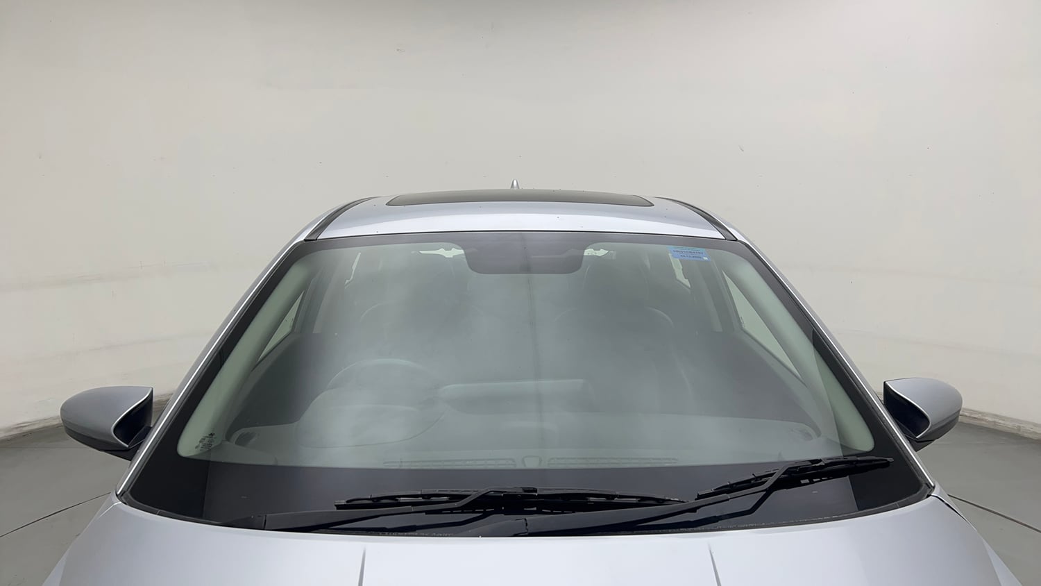 Used 2020 Hyundai New i20 Asta (O) 1.0 Turbo DCT Petrol Automatic exterior FRONT WINDSHIELD VIEW