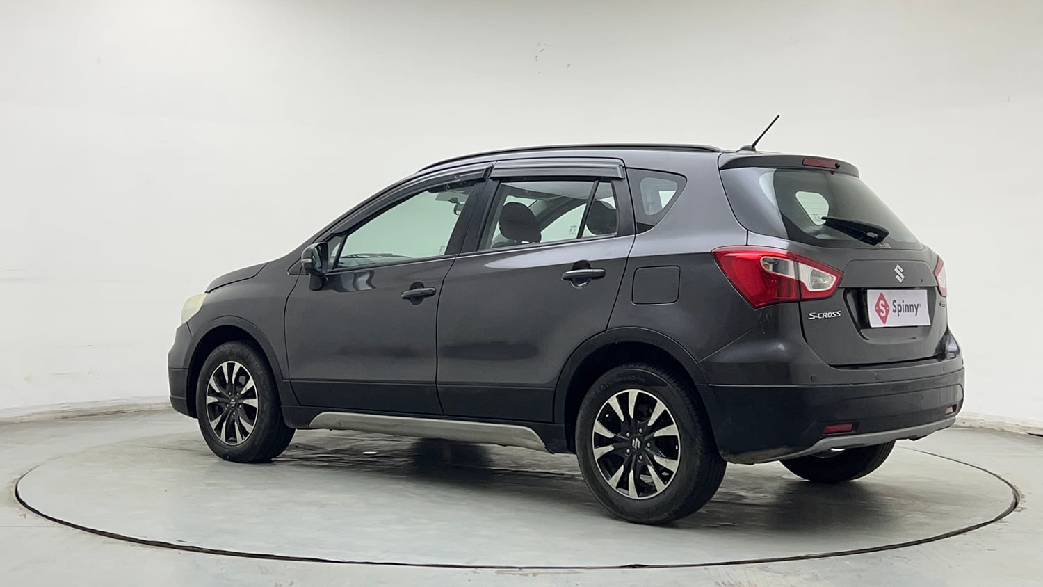 Used 2018 Maruti Suzuki S-Cross Zeta 1.3 Diesel Manual exterior LEFT REAR CORNER VIEW