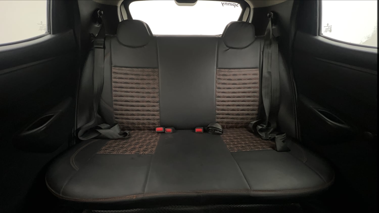 Used 2016 Renault Kwid RXT Petrol Manual interior REAR SEAT CONDITION VIEW