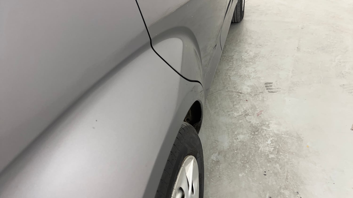 Used 2021 Maruti Suzuki Ignis Sigma 1.2 MT Petrol Manual dents MINOR SCRATCH