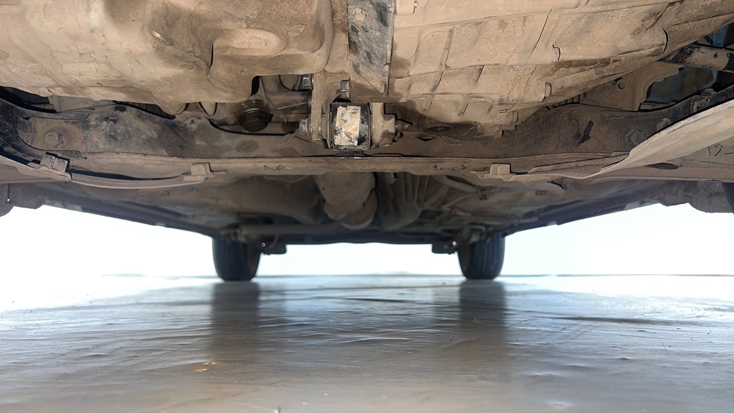 Used 2017 Honda BR-V VX Petrol Petrol Manual extra FRONT LEFT UNDERBODY VIEW