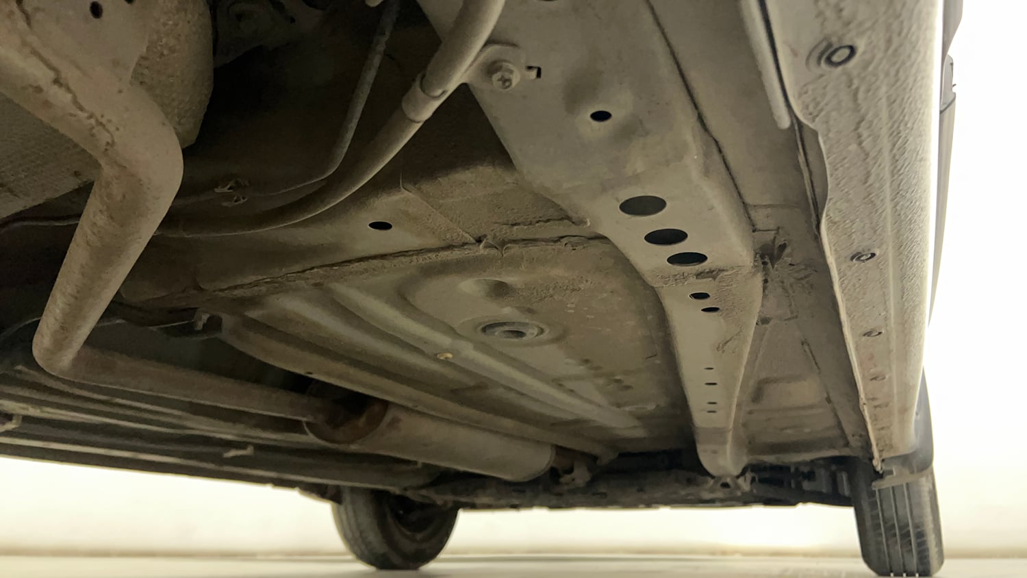 Used 2024 Maruti Suzuki Wagon R VXI 1.0 CNG Cng Manual extra REAR RIGHT UNDERBODY VIEW