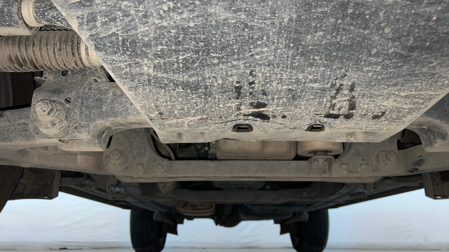 Used 2025 Mahindra Thar Roxx AX7 L Diesel AT 2WD Diesel Automatic extra FRONT LEFT UNDERBODY VIEW