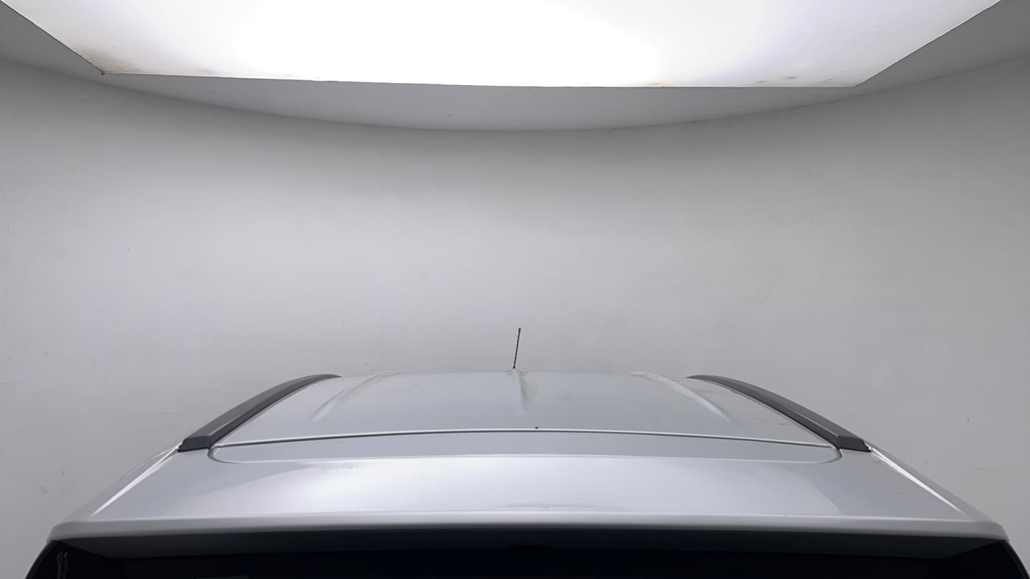 Used 2018 Mahindra KUV100 NXT K6 Plus 6 STR Petrol Manual exterior EXTERIOR ROOF VIEW