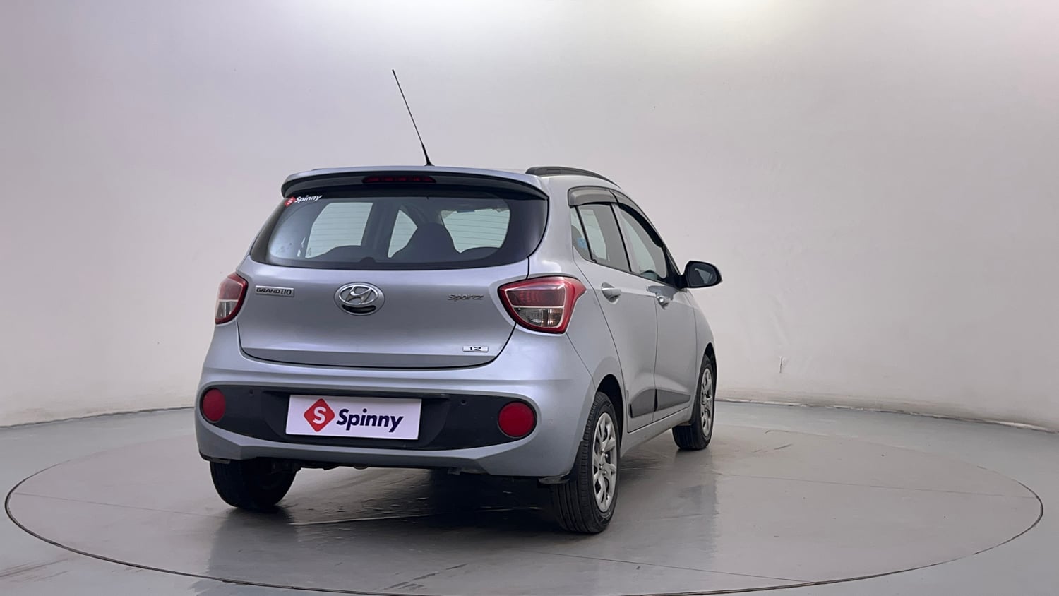 Used 2019 Hyundai Grand i10 Sportz 1.2 Kappa VTVT Petrol Manual exterior RIGHT REAR CORNER VIEW