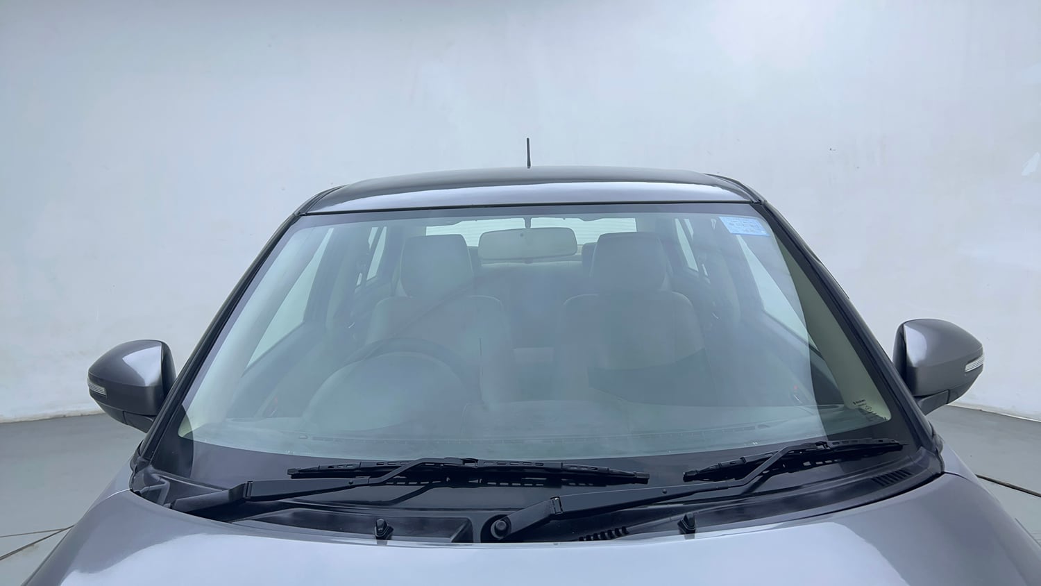 Used 2015 Maruti Suzuki Swift Dzire ZXI Petrol Manual exterior FRONT WINDSHIELD VIEW