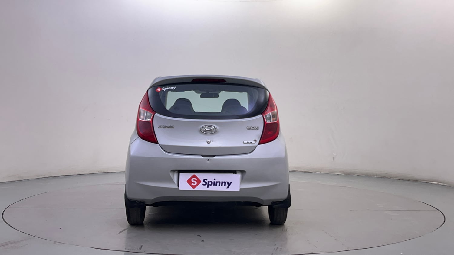 Used 2014 Hyundai Eon Era + Petrol Manual exterior BACK VIEW