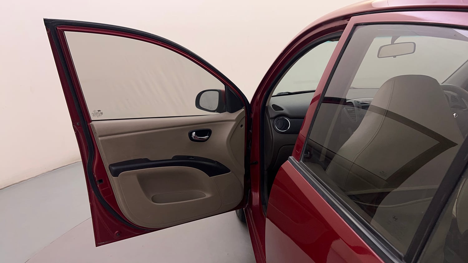 Used 2012 Hyundai i10 Sportz 1.2 Kappa2 Petrol Manual interior LEFT FRONT DOOR OPEN VIEW