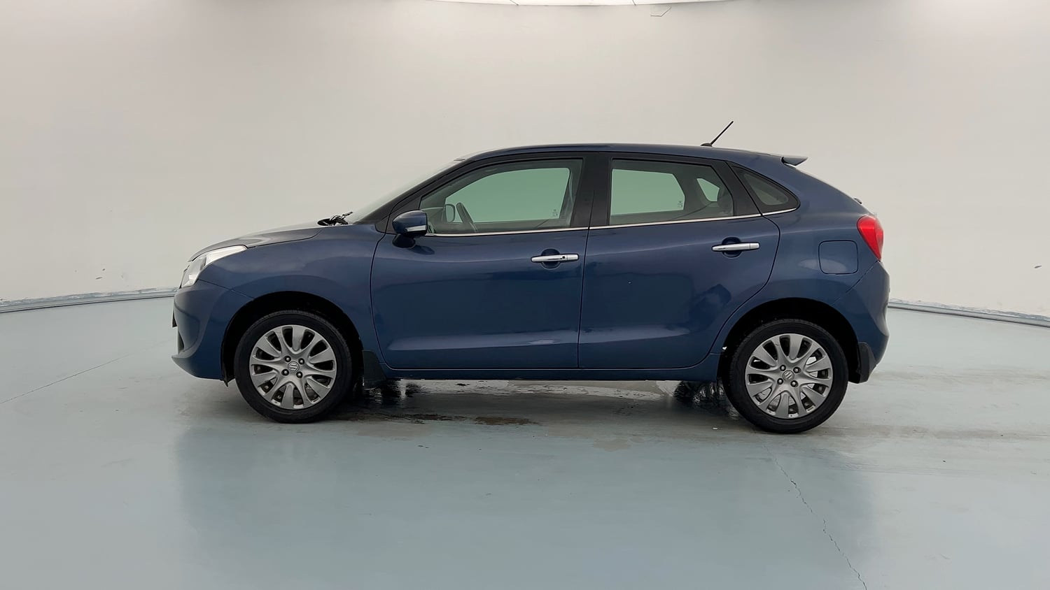 Used 2018 Maruti Suzuki Baleno Zeta 1.2 Petrol Manual exterior LEFT SIDE VIEW