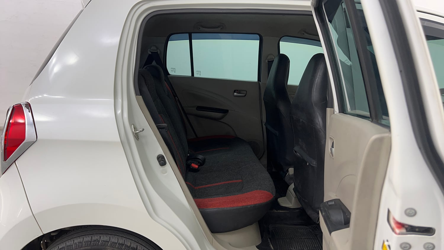 Used 2016 Maruti Suzuki Celerio ZXi AMT Petrol Automatic interior RIGHT SIDE REAR DOOR CABIN VIEW