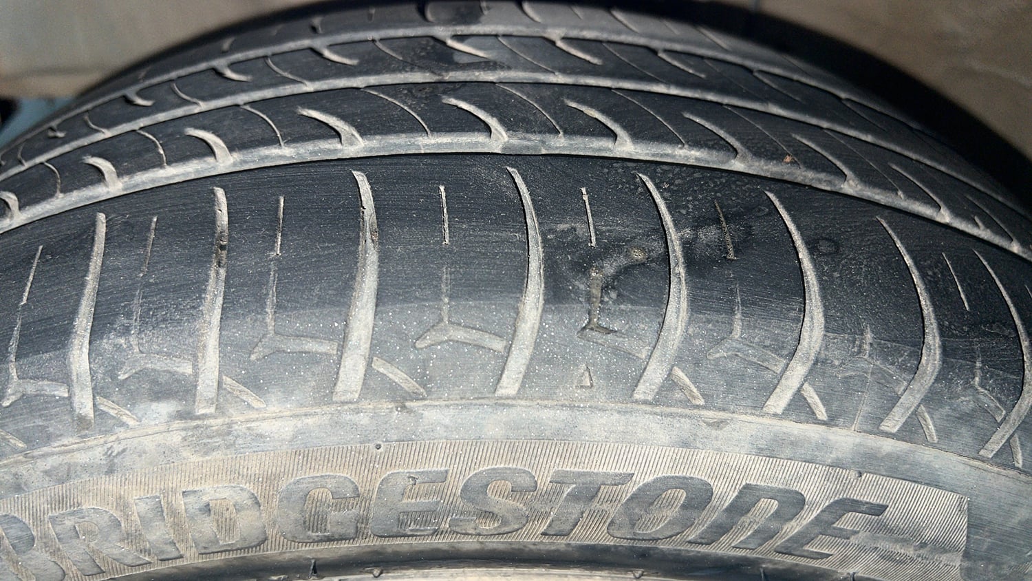 Used 2019 Honda Jazz VX CVT Petrol Petrol Automatic tyres LEFT FRONT TYRE TREAD VIEW