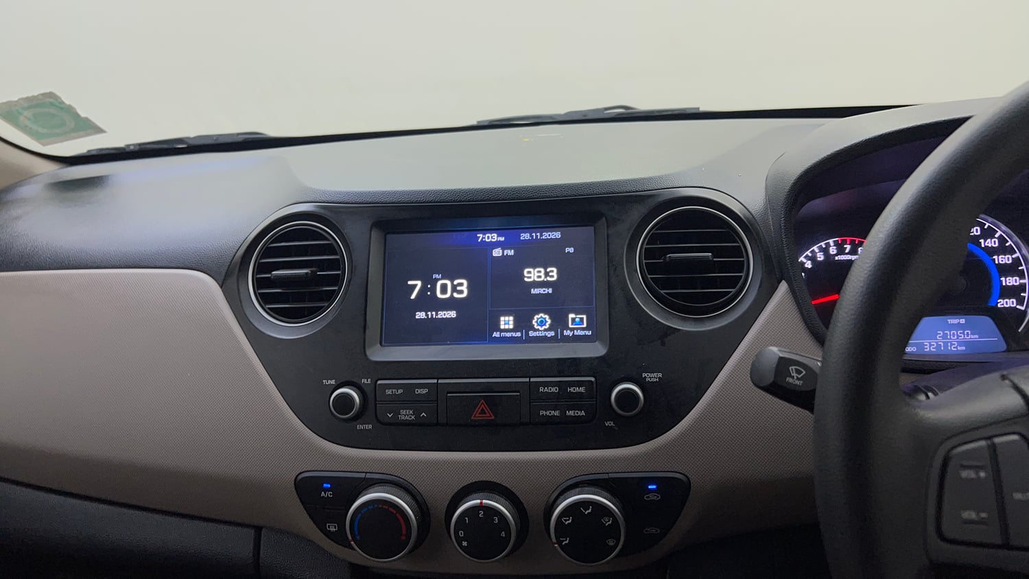 Used 2019 Hyundai Grand i10 Sportz 1.2 Kappa VTVT Petrol Manual top_features Touch screen infotainment system