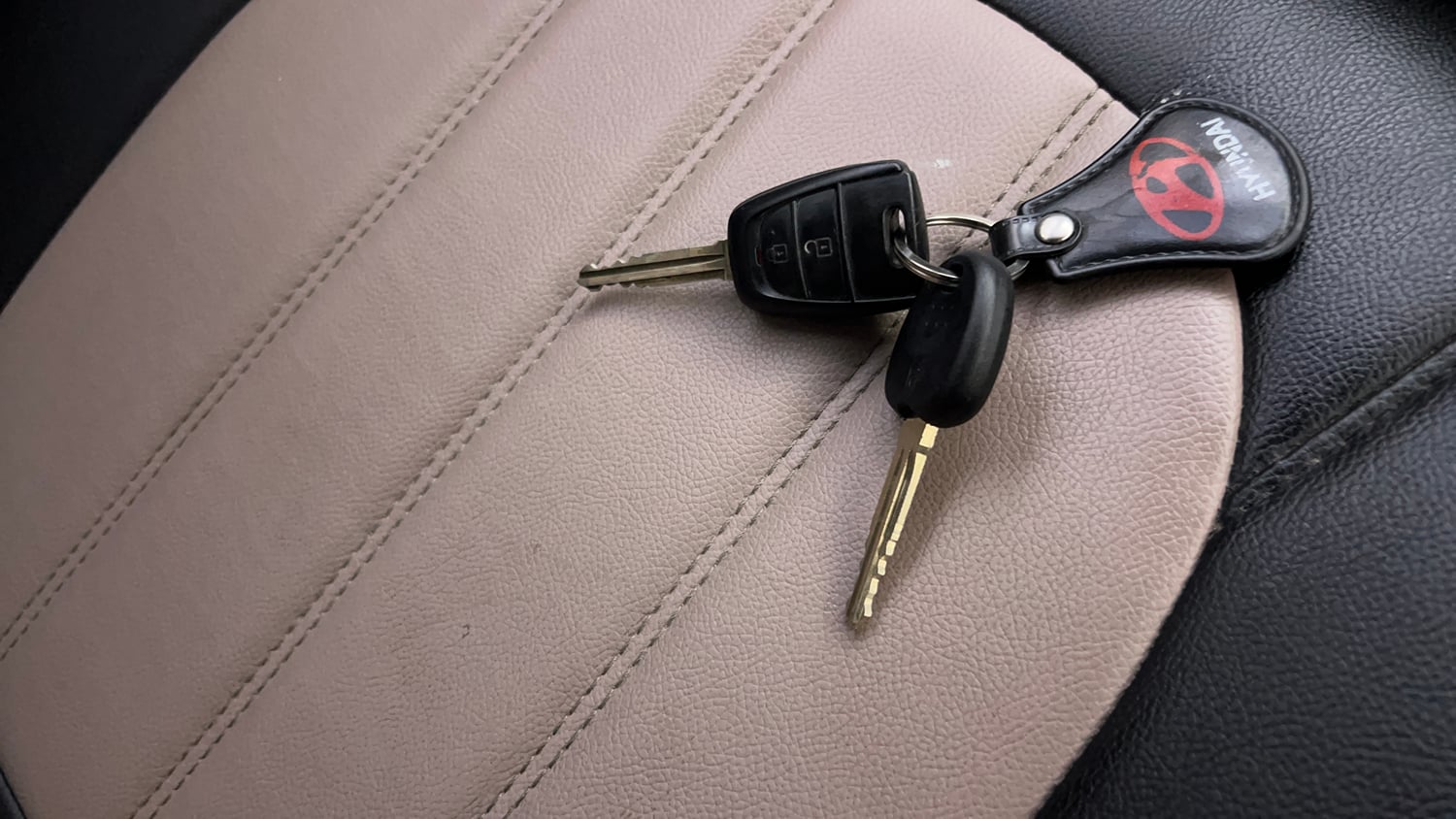 Used 2017 Hyundai Grand i10 Sportz (O) 1.2 Kappa VTVT Petrol Manual extra CAR KEY VIEW